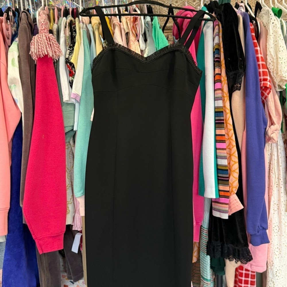 Tahari Arthur S Levine Vintage Black Beaded Pleated Sheath Dress